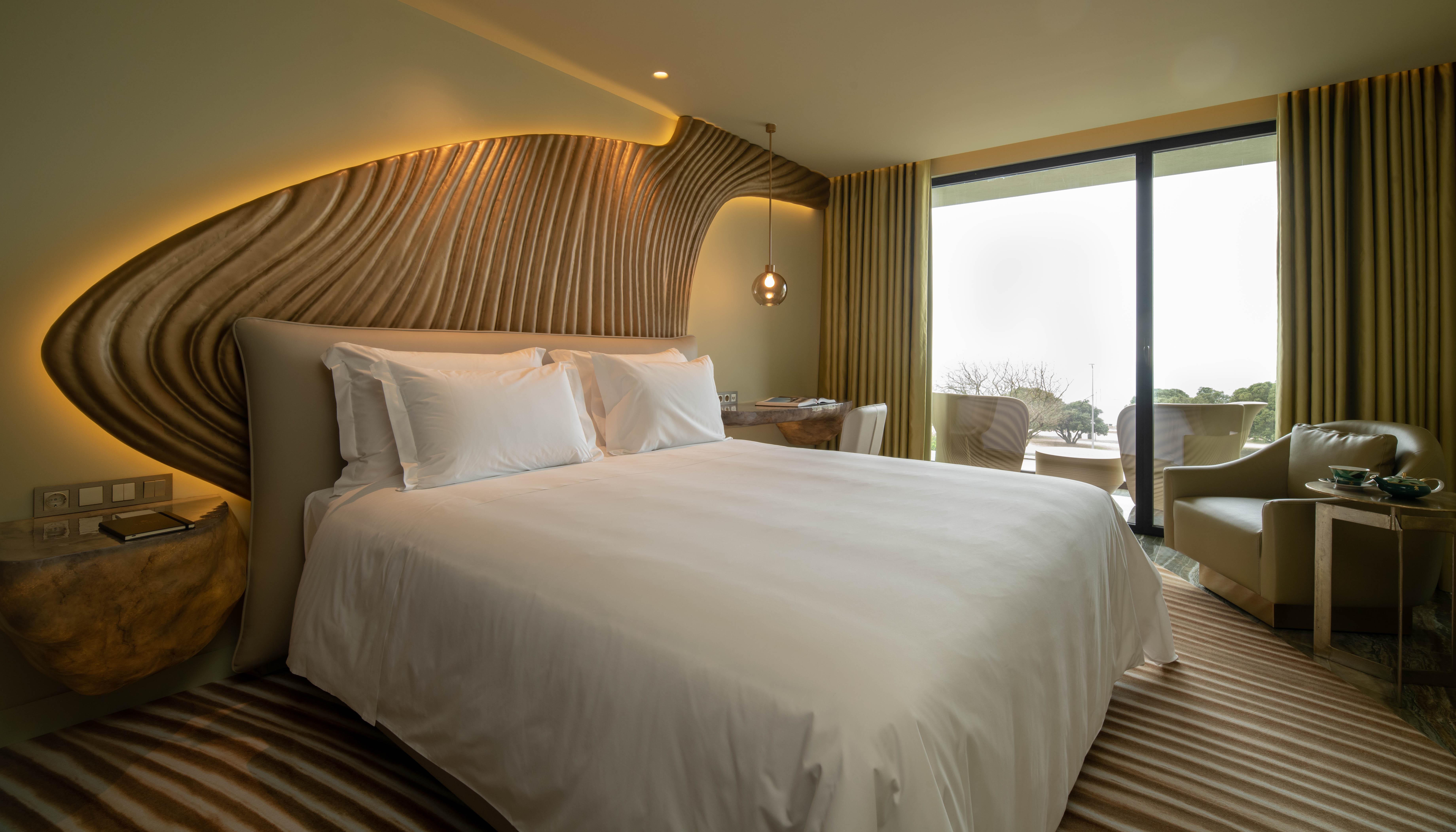 Vila Foz Hotel & Spa - Member Of Design Hotels Porto Luaran gambar A room at The Westin Lisbon