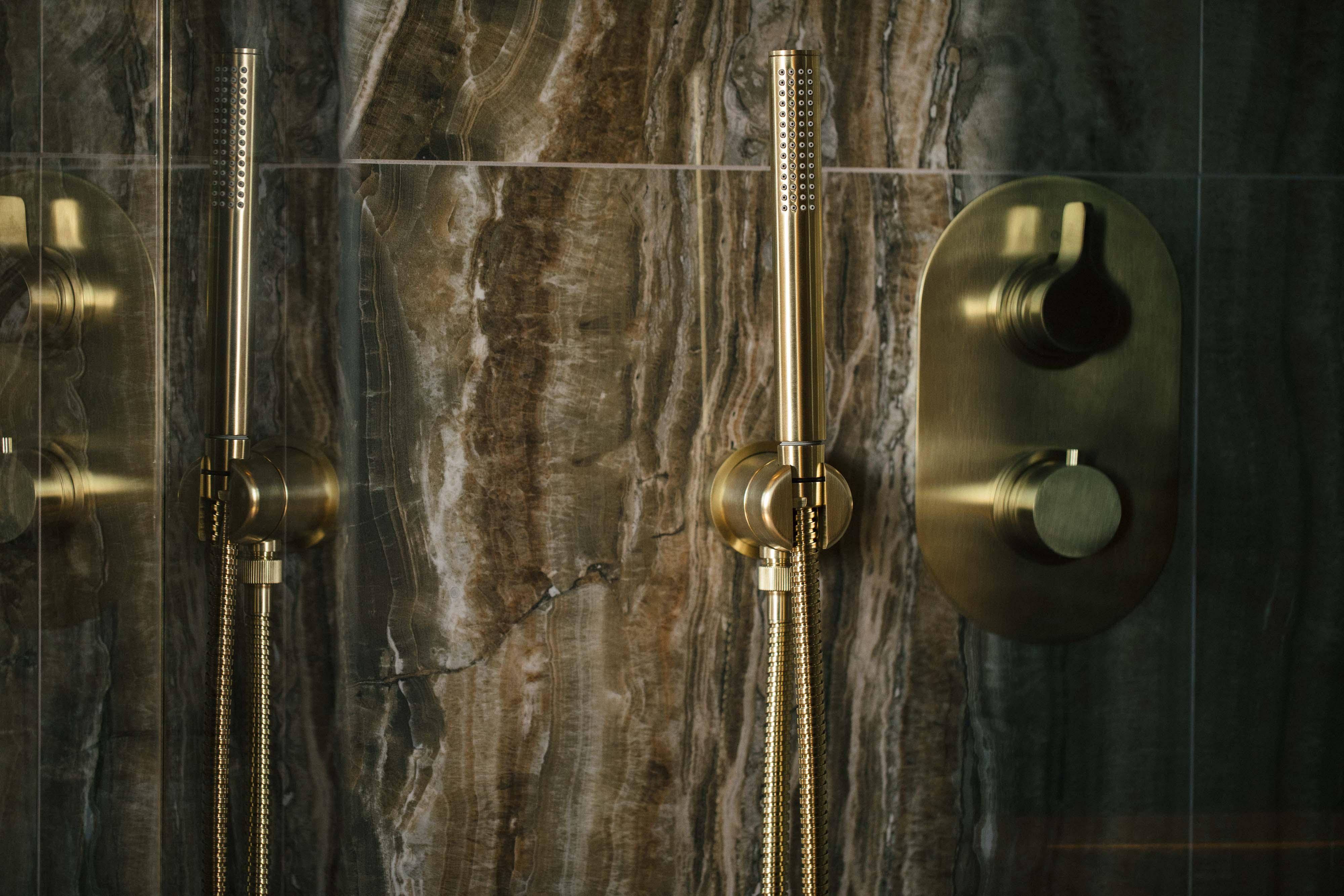 Vila Foz Hotel & Spa - Member Of Design Hotels Porto Luaran gambar Showering